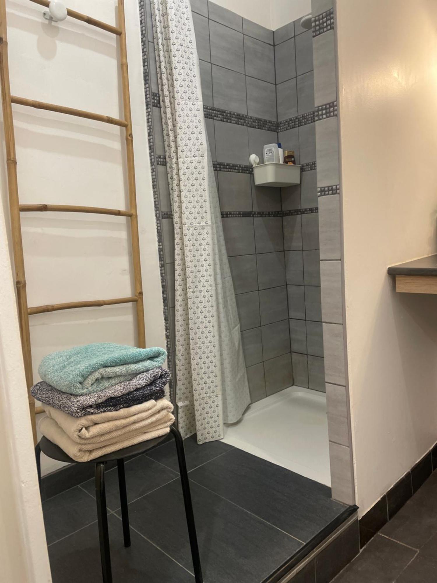 Appt 2 Chambres Au Centre Ville 3E Marseille Kültér fotó